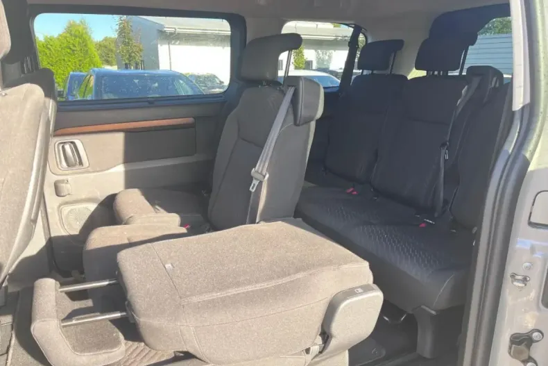 Toyota Proace (Verso) din 2021 cu 35.278 km - oferta TOY140950 - foto 11