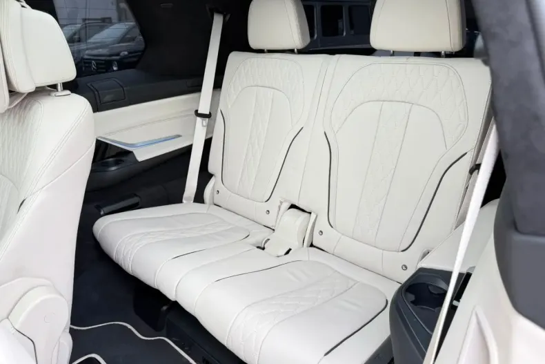 BMW X7 din 2022 cu 89.958 km - oferta BMW140960 - foto 11