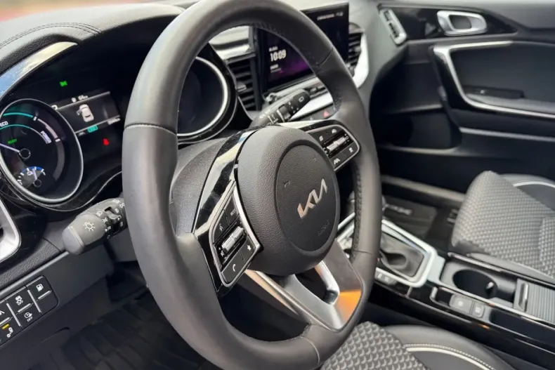 Kia XCeed din 2024 cu 9.269 km - oferta KIA140964 - foto 17