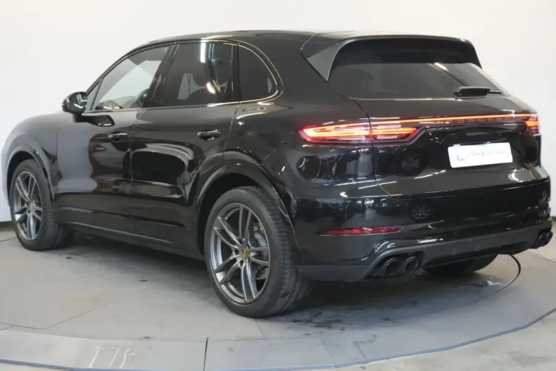 Porsche Cayenne din 2020 cu 103.184 km - oferta POR140983 - foto 3