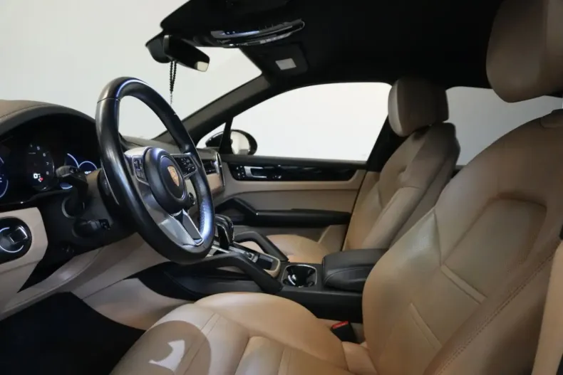 Porsche Cayenne din 2020 cu 103.184 km - oferta POR140983 - foto 9