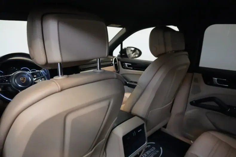 Porsche Cayenne din 2020 cu 103.184 km - oferta POR140983 - foto 15