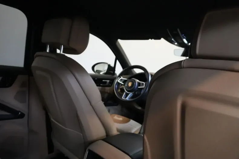 Porsche Cayenne din 2020 cu 103.184 km - oferta POR140983 - foto 21