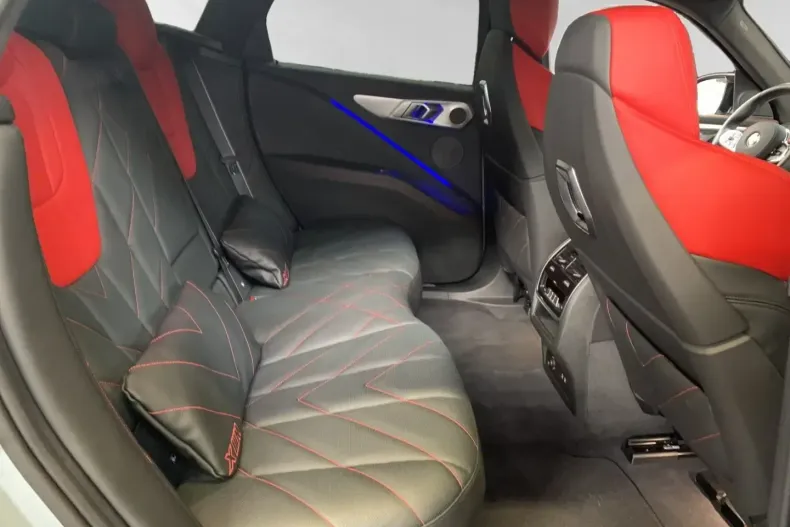 BMW XM din 2024 cu 11.068 km - oferta BMW140984 - foto 11