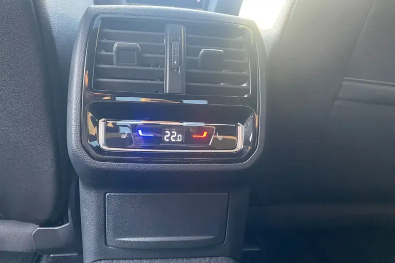 Volkswagen Arteon din 2022 cu 47.800 km - oferta VOL140989 - foto 11