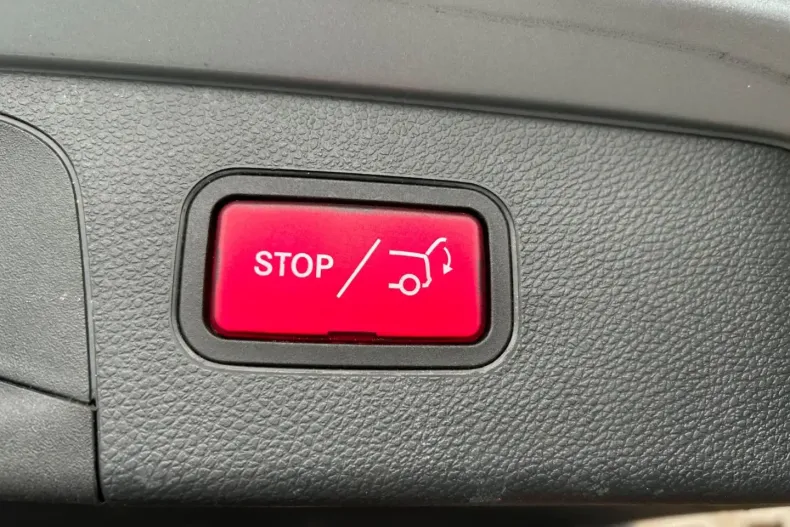 Mercedes-Benz GLC 220 din 2021 cu 100.000 km - oferta MER141008 - foto 18