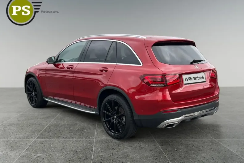 Mercedes-Benz GLC 220 din 2021 cu 70.400 km - oferta MER141009 - foto 9