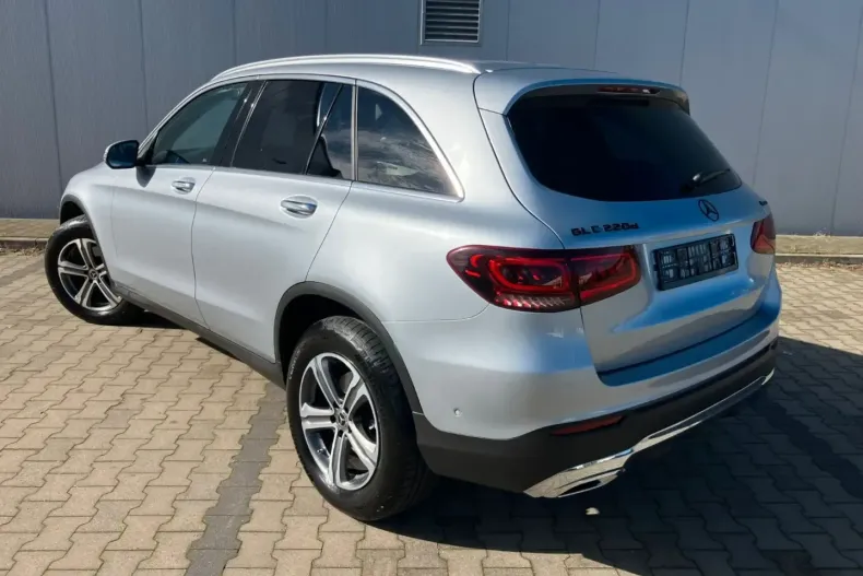 Mercedes-Benz GLC 220 din 2022 cu 62.000 km - oferta MER141010 - foto 5