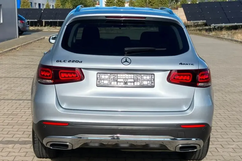 Mercedes-Benz GLC 220 din 2022 cu 62.000 km - oferta MER141010 - foto 6