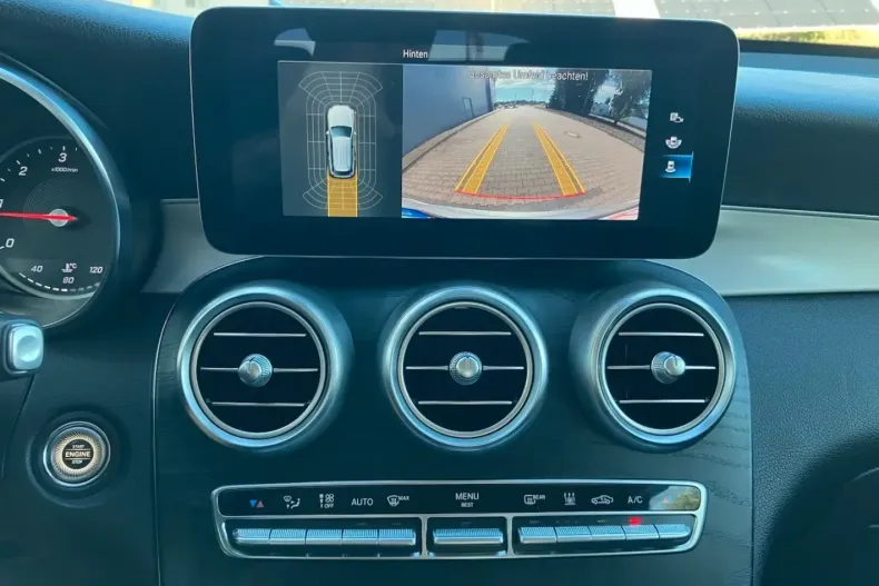 Mercedes-Benz GLC 220 din 2022 cu 62.000 km - oferta MER141010 - foto 13