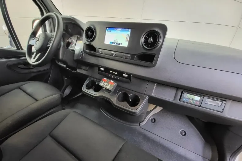 Mercedes-Benz Sprinter din 2023 cu 125.519 km - oferta MER141024 - foto 7