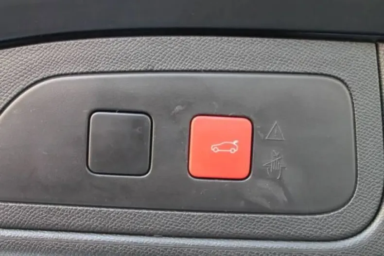 DS Automobiles DS 7 Crossback din 2022 cu 33.700 km - oferta DSA141025 - foto 21