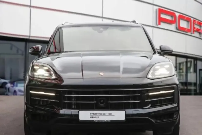 Porsche Cayenne din 2023 cu 17.600 km - oferta POR141026 - foto 3