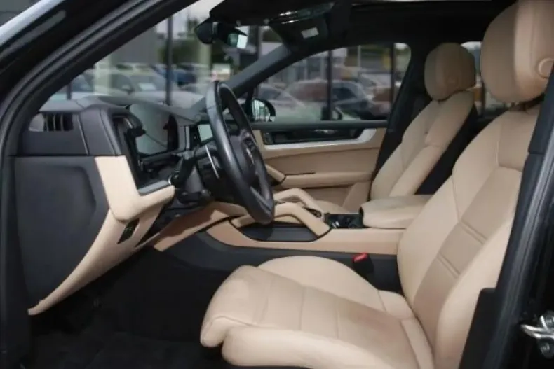 Porsche Cayenne din 2023 cu 17.600 km - oferta POR141026 - foto 9