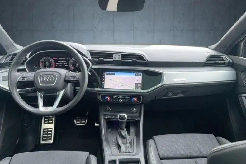 Audi Q3 din 2024 cu 14.100 km - oferta AUD141032 - foto 9