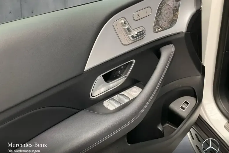 Mercedes-Benz GLE 450 din 2024 cu 21.781 km - oferta MER141042 - foto 8