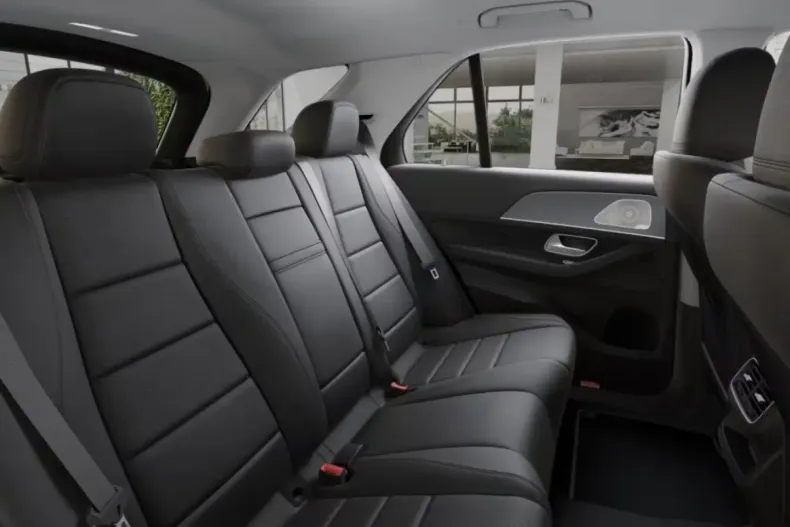 Mercedes-Benz GLE 450 din 2024 cu 23.938 km - oferta MER141044 - foto 4