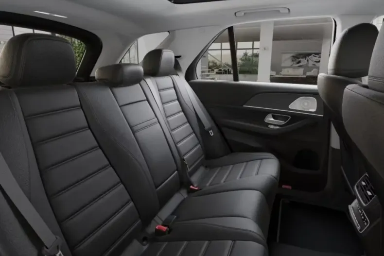 Mercedes-Benz GLE 450 din 2024 cu 11.441 km - oferta MER141047 - foto 5