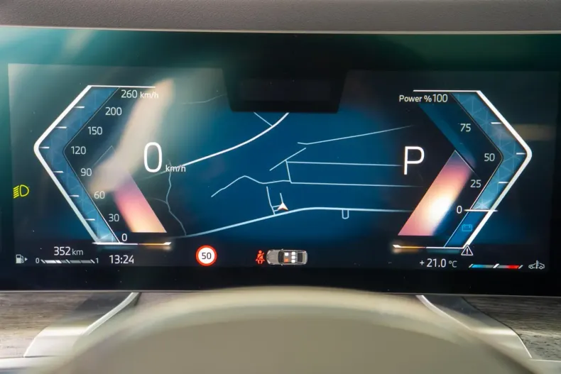 BMW 740 din 2024 cu 43.300 km - oferta BMW141055 - foto 14