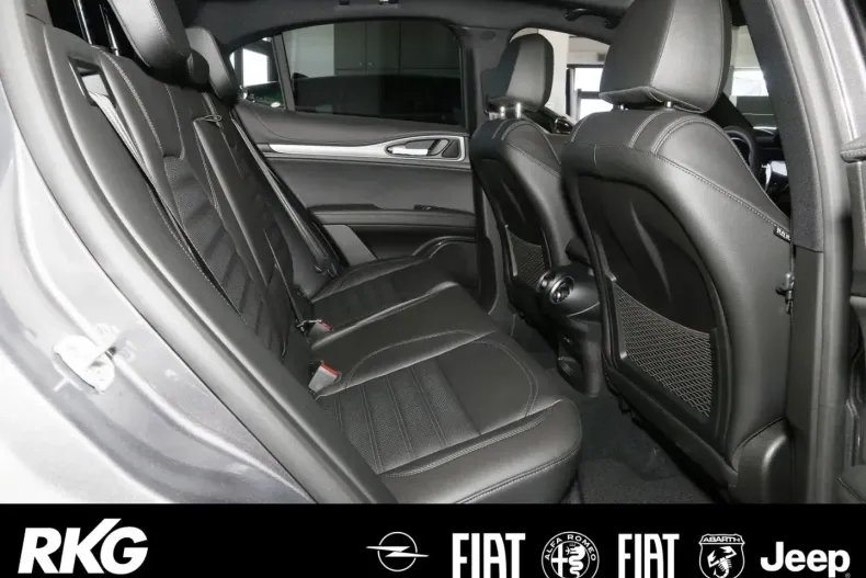Alfa Romeo Stelvio din 2024 cu 14.500 km - oferta ALF141061 - foto 7