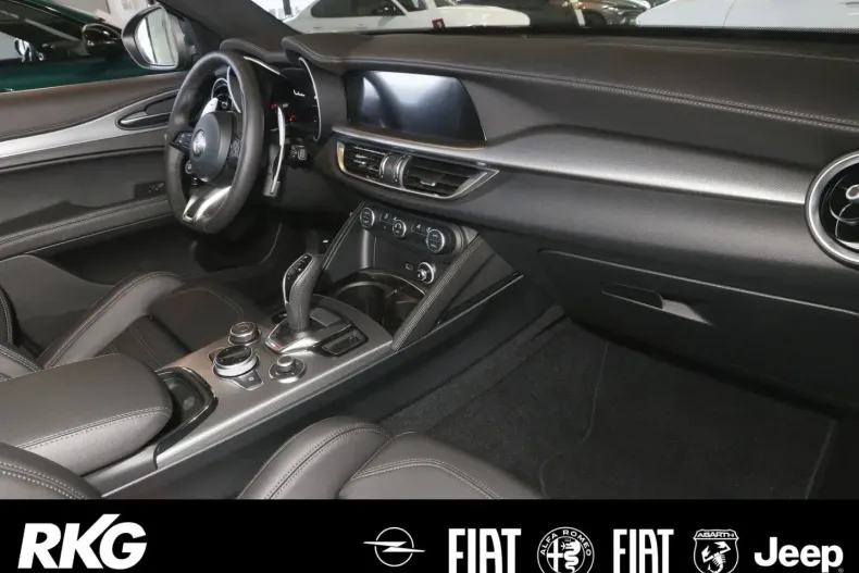 Alfa Romeo Stelvio din 2024 cu 14.500 km - oferta ALF141061 - foto 9