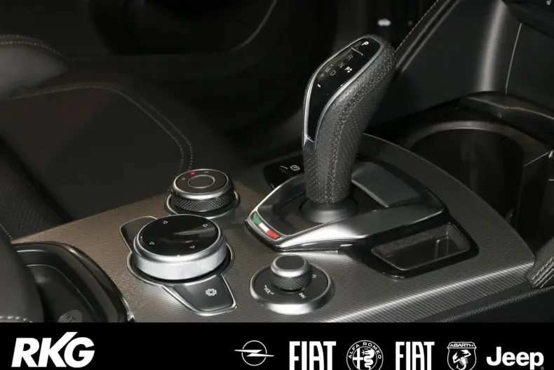 Alfa Romeo Stelvio din 2024 cu 14.500 km - oferta ALF141061 - foto 10