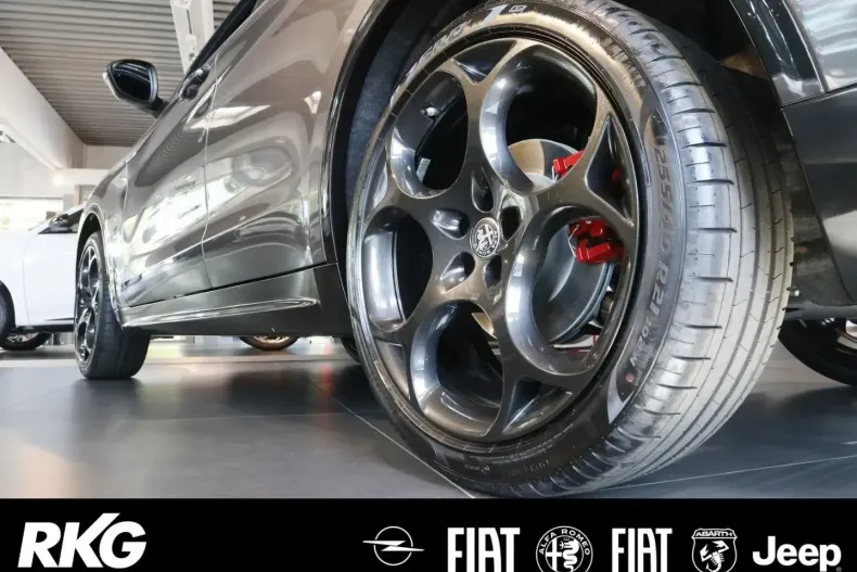 Alfa Romeo Stelvio din 2024 cu 14.500 km - oferta ALF141061 - foto 14