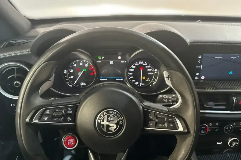 Alfa Romeo Stelvio din 2023 cu 61.900 km - oferta ALF141065 - foto 9