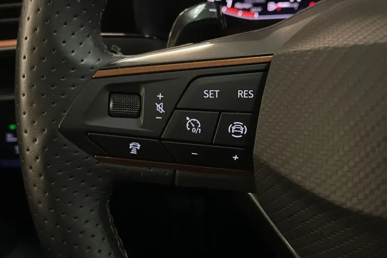 Cupra Formentor din 2023 cu 27.210 km - oferta CUP141073 - foto 24