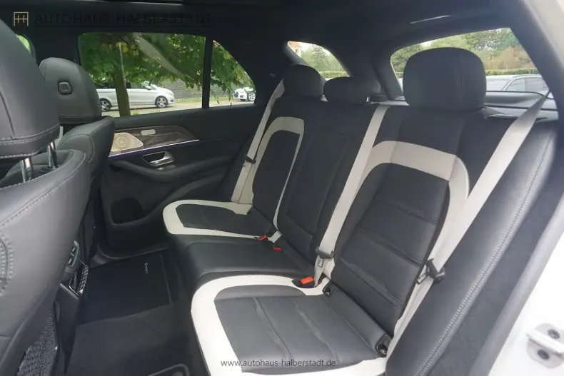 Mercedes-Benz GLE 63 AMG din 2021 cu 69.761 km - oferta MER141075 - foto 8