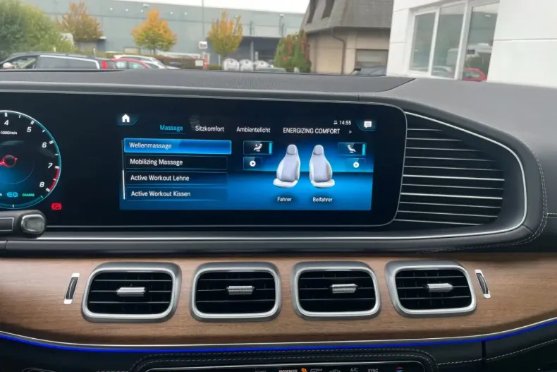 Mercedes-Benz GLE 63 AMG din 2020 cu 77.700 km - oferta MER141079 - foto 21