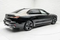 BMW 740 din 2025 cu 6.000 km - oferta BMW141081 - foto 7