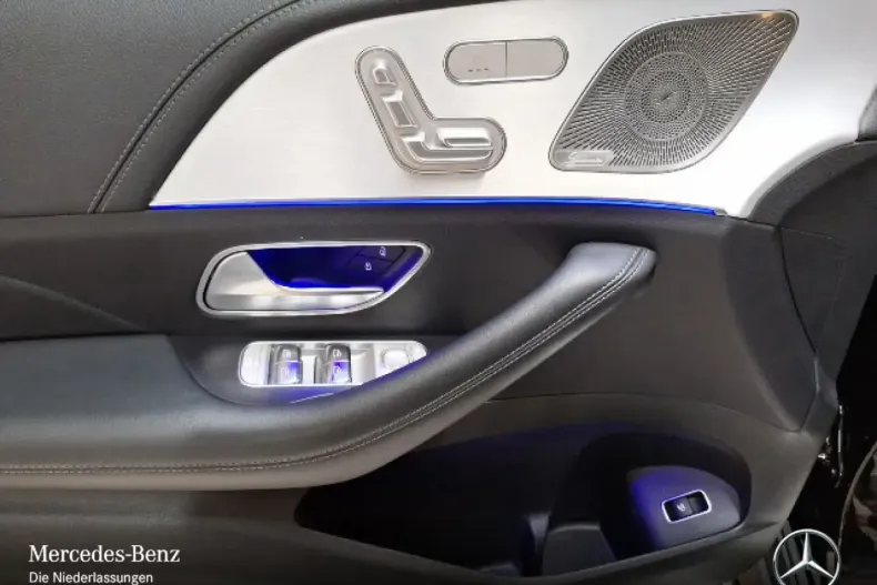 Mercedes-Benz GLE 400 din 2021 cu 60.724 km - oferta MER141121 - foto 10