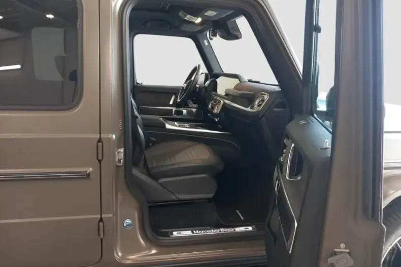 Mercedes-Benz G 450 din 2025 cu 9.900 km - oferta MER141131 - foto 22