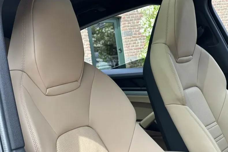 Porsche Cayenne din 2024 cu 15.900 km - oferta POR141133 - foto 1