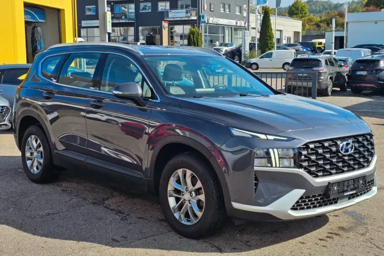 Hyundai SANTA FE din 2023 cu 34.927 km - oferta HYU141137 - foto 1