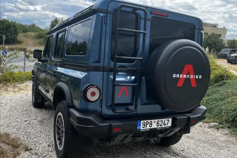 INEOS Grenadier din 2025 cu 10.500 km - oferta INE141144 - foto 5