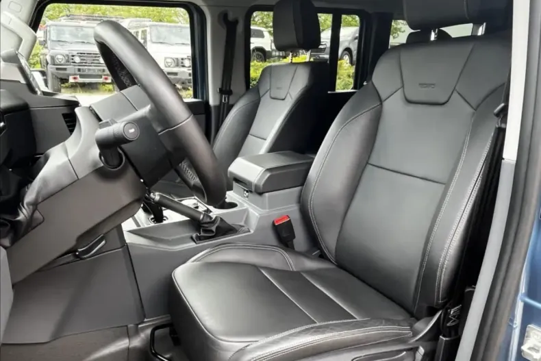 INEOS Grenadier din 2025 cu 10.500 km - oferta INE141144 - foto 9