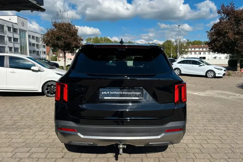 Kia Sorento din 2024 cu 30.890 km - oferta KIA141145 - foto 3