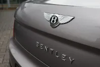 Bentley Flying Spur din 2023 cu 4.900 km - oferta BEN141151 - foto 10