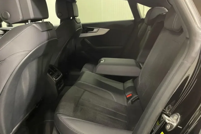 Audi A5 din 2022 cu 41.766 km - oferta AUD141152 - foto 12