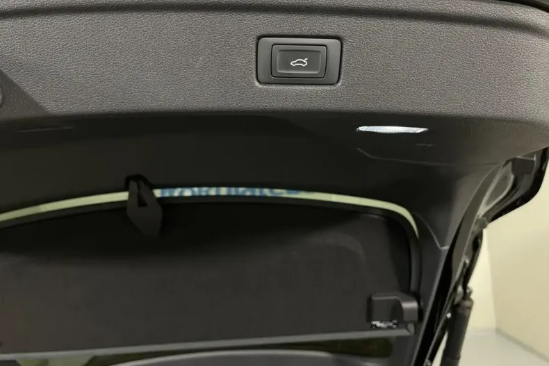 Audi A5 din 2022 cu 41.766 km - oferta AUD141152 - foto 24