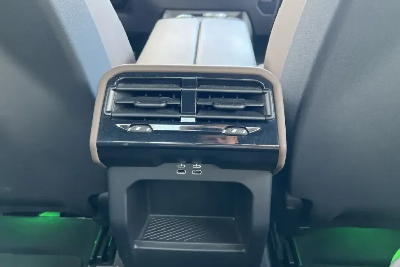 BMW 520 din 2024 cu 27.447 km - oferta BMW141159 - foto 12