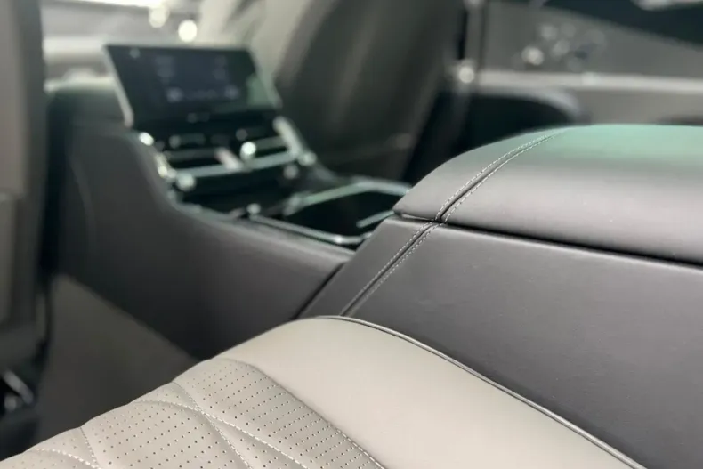 Bentley Flying Spur din 2022 cu 9.900 km - oferta BEN141160 - foto 12