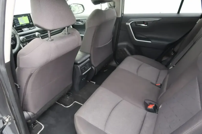 Toyota RAV4 din 2021 cu 73.350 km - oferta TOY141162 - foto 10