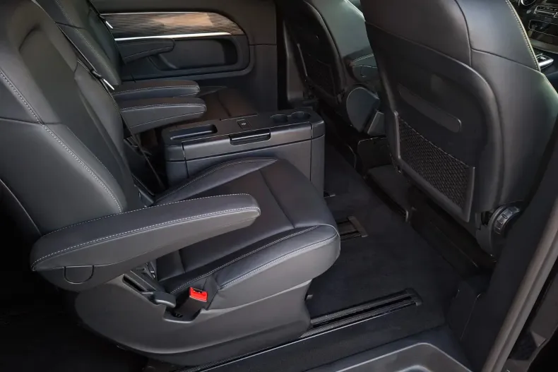 Mercedes-Benz V din 2023 cu 55.394 km - oferta MER141299 - foto 12