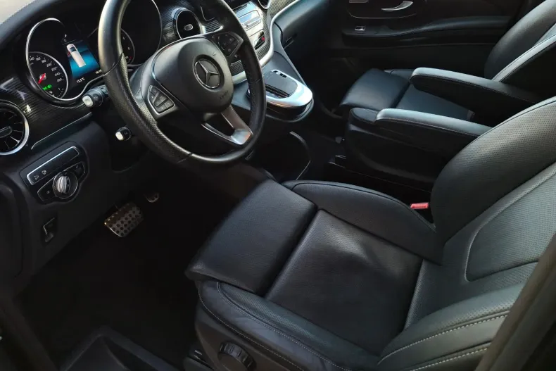 Mercedes-Benz V din 2023 cu 55.394 km - oferta MER141299 - foto 14