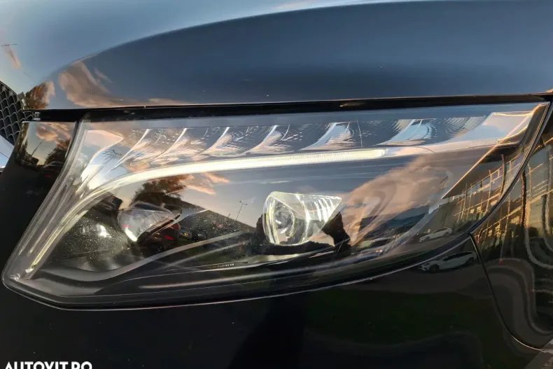 Mercedes-Benz V din 2023 cu 55.394 km - oferta MER141299 - foto 29