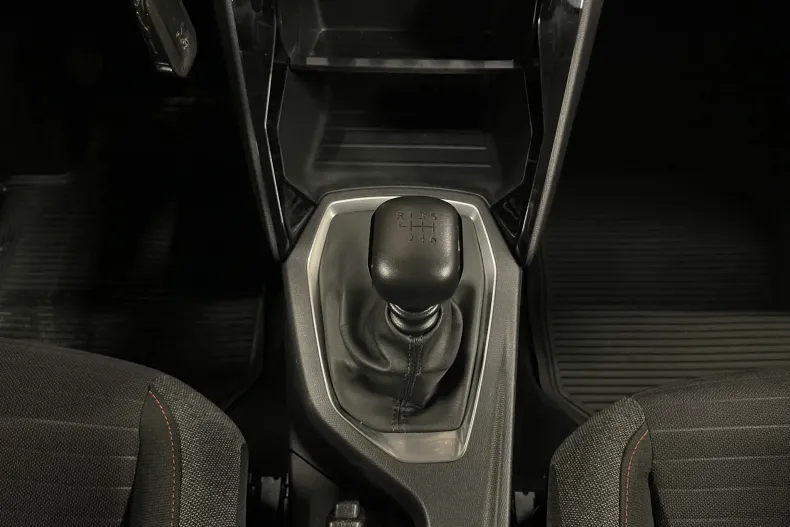 Peugeot 2008 din 2020 cu 105.023 km - oferta PEU141305 - foto 24