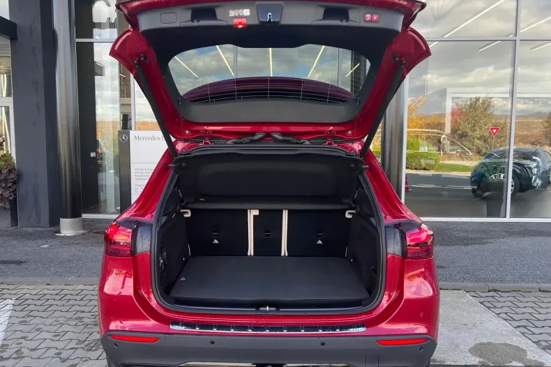 Mercedes-Benz GLA din 2025 cu 10 km - oferta MER141318 - foto 4